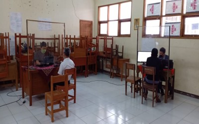 Pelaksanaan Pelayanan PPDB dan SOP Pandemi Covid-19 SMAN 10 Bandung